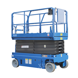 靈活輕巧液壓提升機(jī)助力商場(chǎng)日常維護(hù)工作